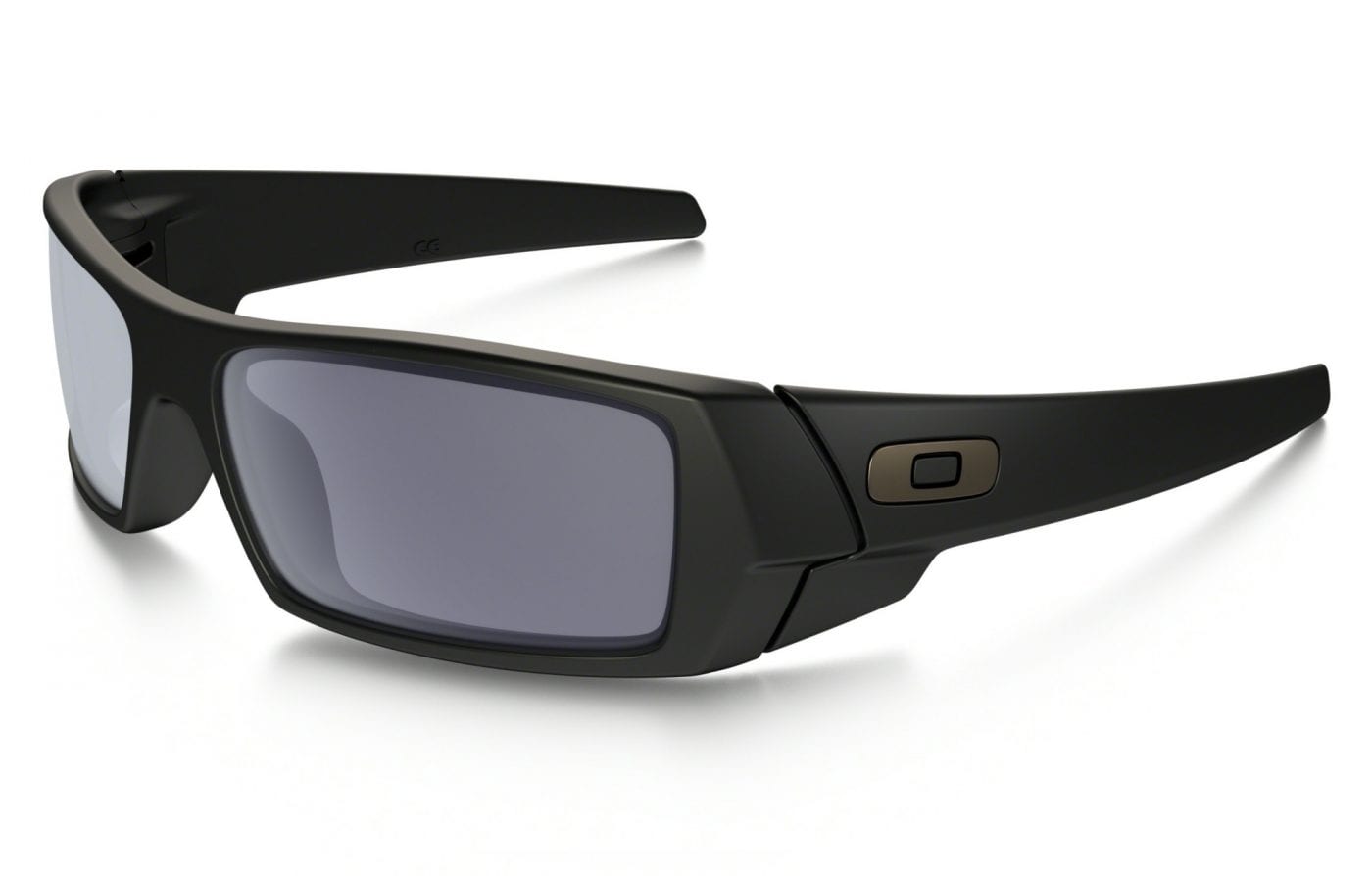 Oakley Gascan Sunglasses And Carekit Bundle Review Analyzing The Oakley
