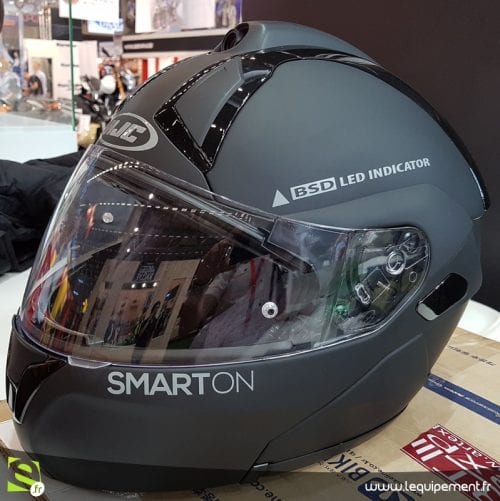 HJC Smarton Helmet: Bringing About Smart Concepts On The Road