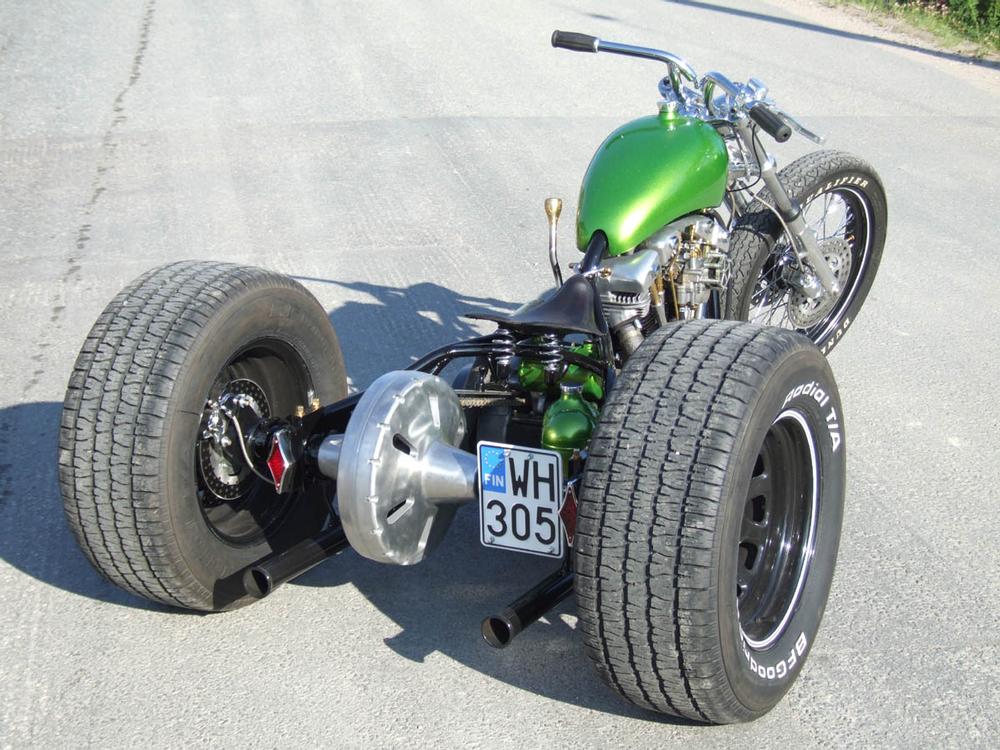 Shovelhead Green Trike built by Garage Built Bikes of Finland