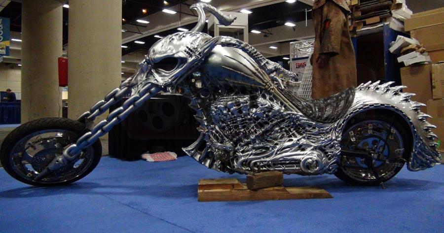 who built the bike for ghost rider
