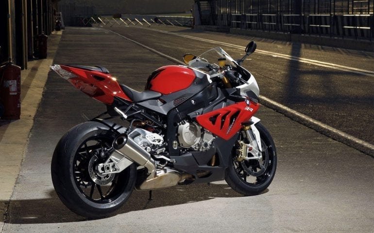 Спортивный мотоцикл bmw s1000rr