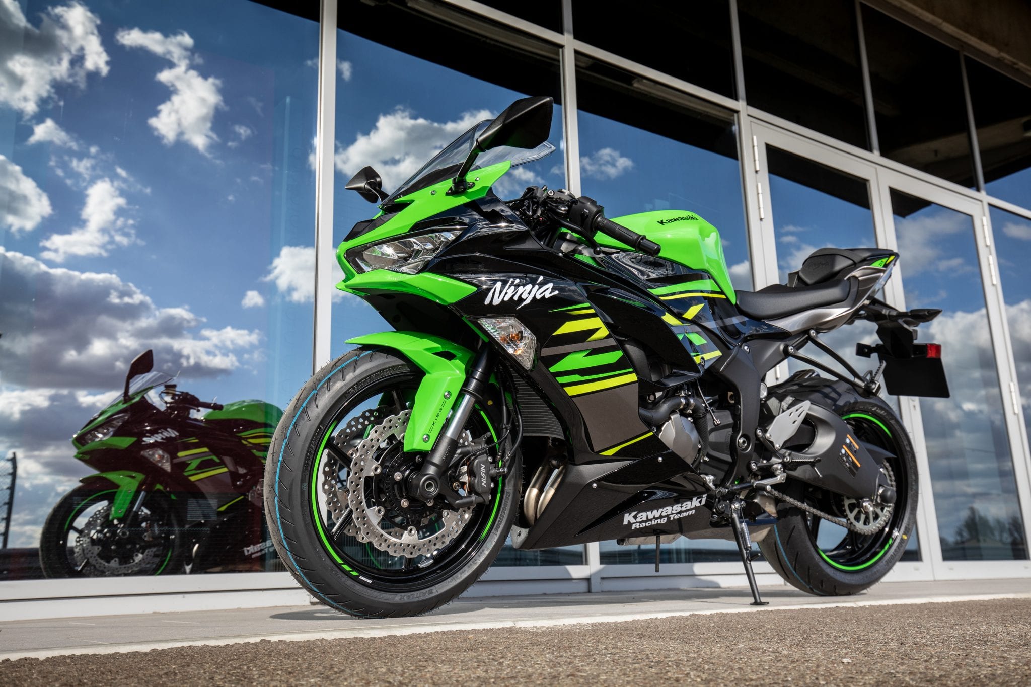 Kawasaki Ninja ZX6R Wallpapers | BadAssHelmetStore