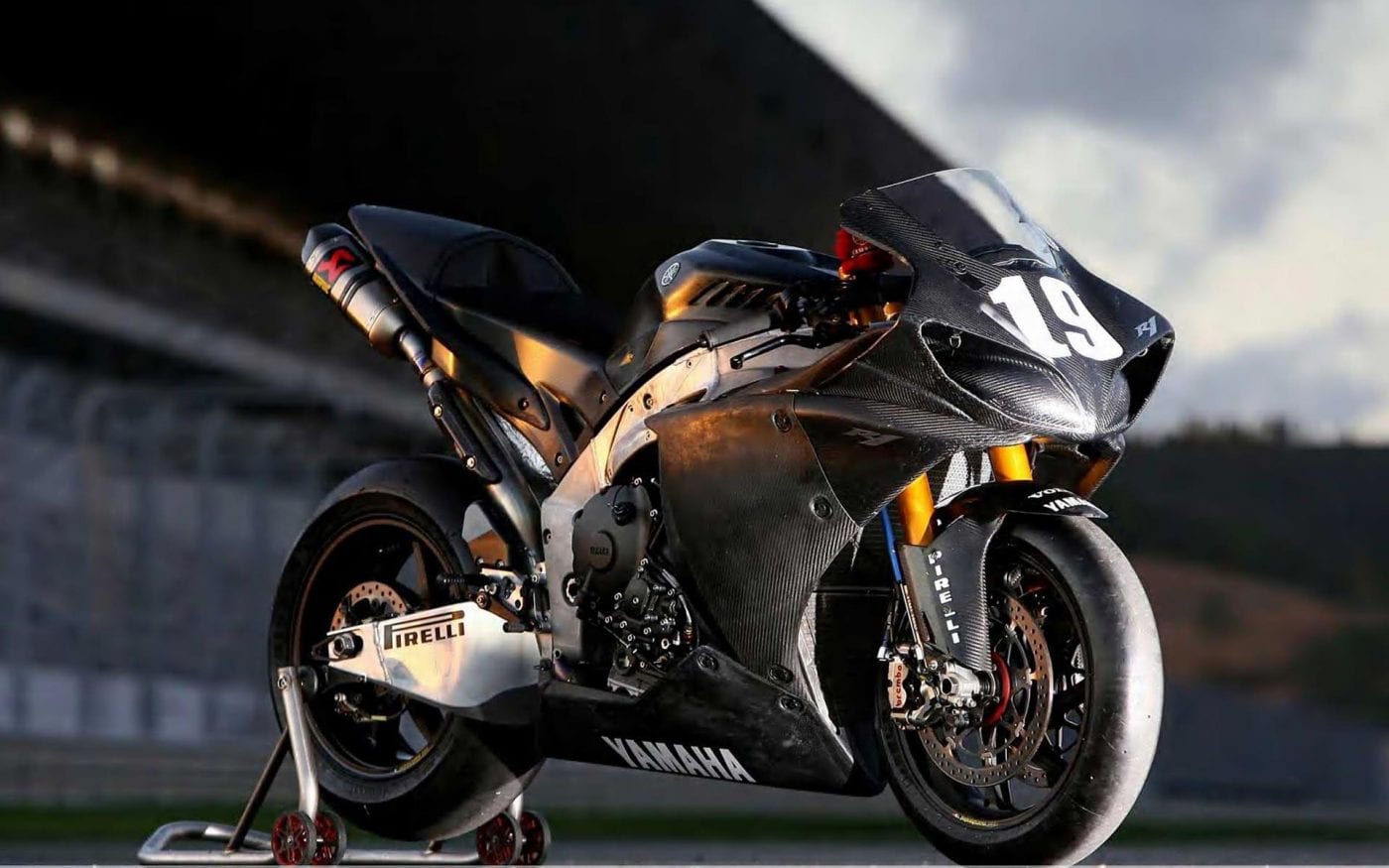 Yamaha R1 Wallpapers | BadAssHelmetStore