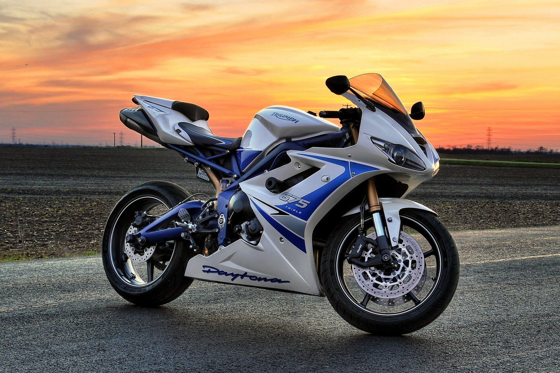 Triumph Daytona 675r Wallpapers Badasshelmetstore 4413