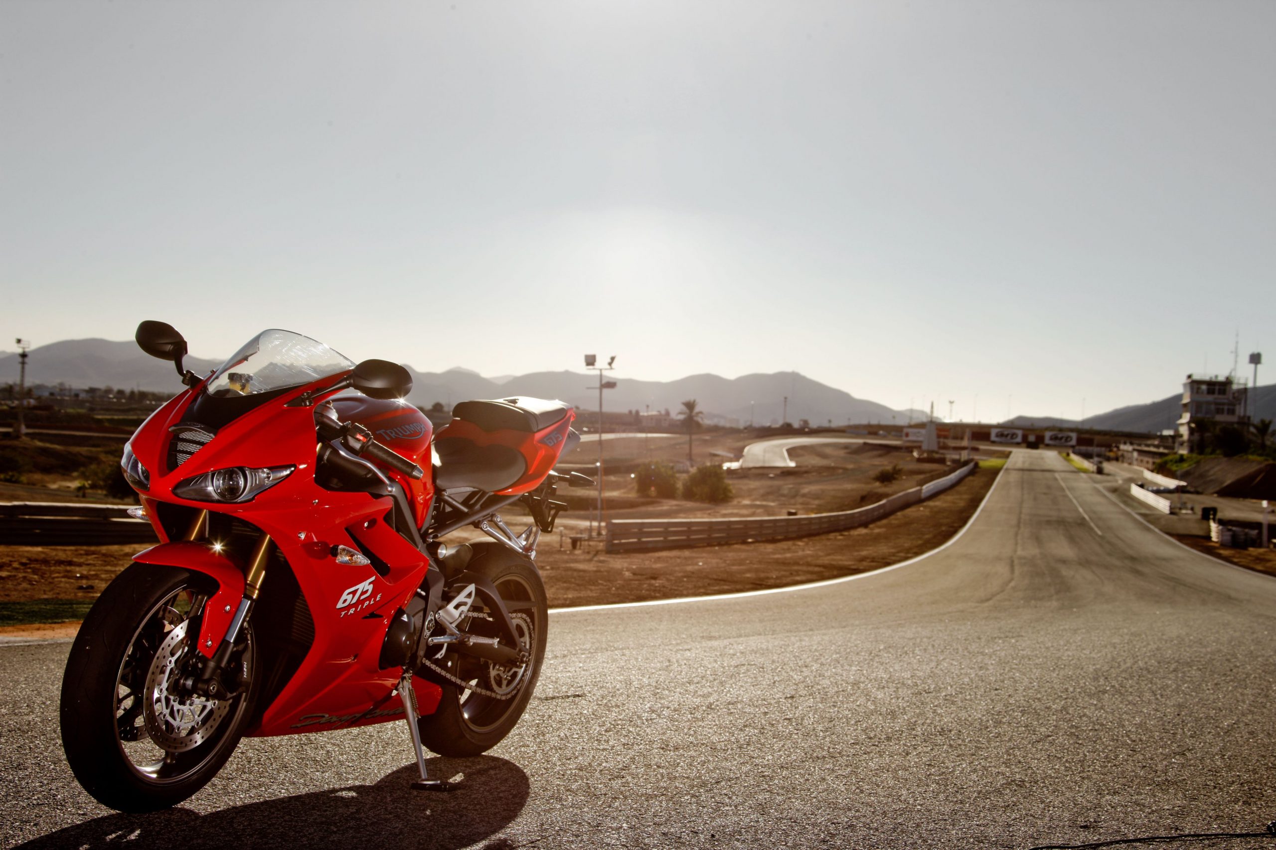 Triumph Daytona 675r Wallpapers Badasshelmetstore