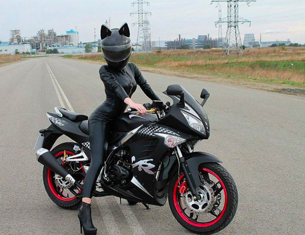 catwoman motorcycle helmet