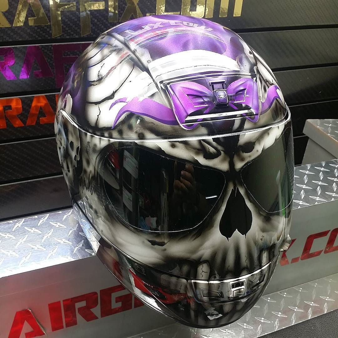 Custom Airbrushed Motorcycle Helmets by Airgraffix - My top 100 Fav's