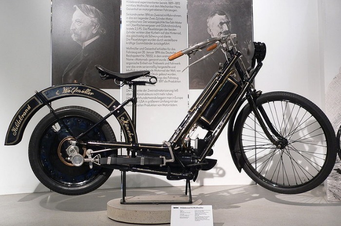 Hildebrand Wolfmueller First Production Motorcycle